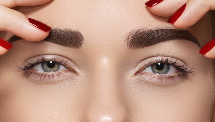 Under Eye Light Filling
